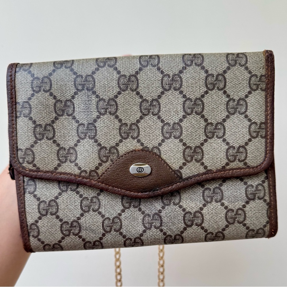 GUCCI GG CANVAS BELTBAG CROSSBODY WITH GOLD CHAIN - Picture 2 of 9